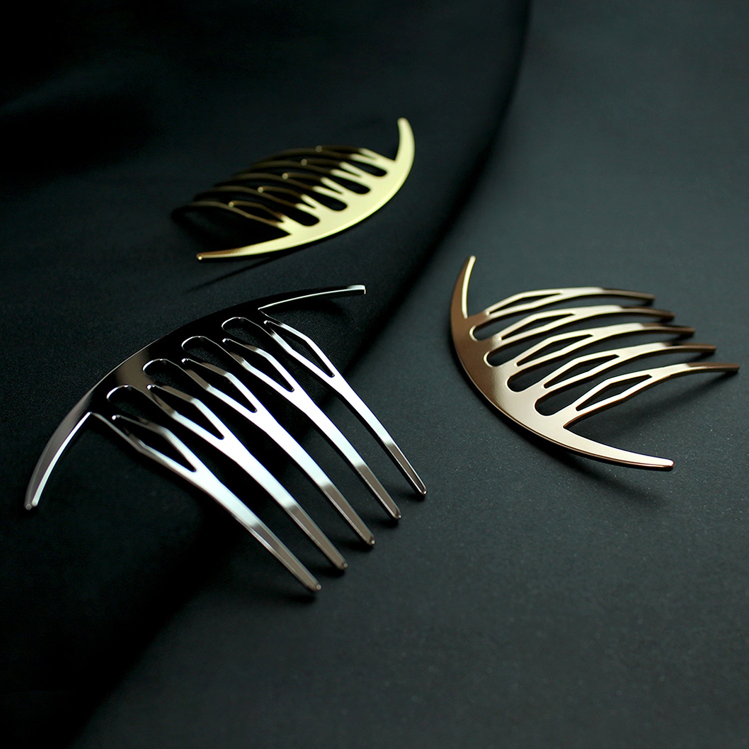Arc Liner Comb